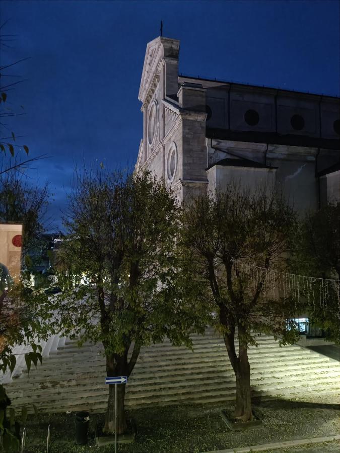 דירות אבזאנו L'Affaccio Sulla Piazza מראה חיצוני תמונה